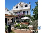 Apartmani Ježina apartments Croatia