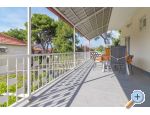 Apartmani Lucija apartments Croatia