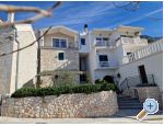 Apartmani Tomas Brela apartments Croatia