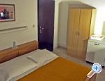 Apatmani  Rosa Brela apartments Croatia