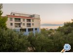 Aparthotel Pecić Gradac apartments Croatia
