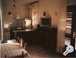 Apartmani Vuceliĉ apartments Croatia