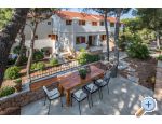 Villa pod borom apartments Croatia