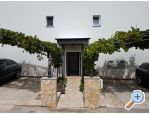 Apartmani Bari�i� apartments Croatia