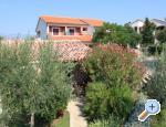 Apartmani Marina-family resort apartments Croatia