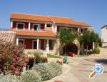 Apartmani Marina-family resort apartments Croatia