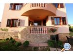 Apartmani Dalmatino Pakoštane apartments Croatia