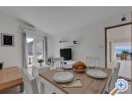 Apartmani Sapunari� Podgora apartments Croatia