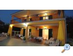 VILLA   JURAS apartments Croatia