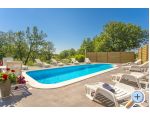 Vila Lori + bazen Croatia Hrvatska