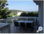 Apartmani Kampor apartments Croatia