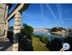 Vila Rio & Magdalena apartments Croatia