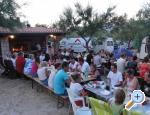 Kamp Puntica apartments Croatia