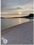Apartmani Crnjac apartments Croatia