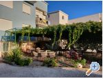 Apartmani Crnjac apartments Croatia