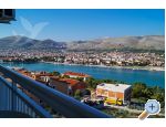 Apartmani �ari� apartments Croatia