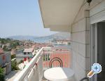Apartmani �ari� apartments Croatia