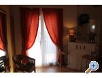 Villa Tomas Bougenvilia apartments Croatia