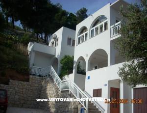 Apartm�ny Ana - Kemp Ivo