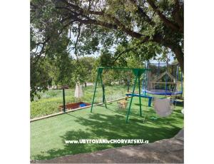 Apartm�ny Svir�i�