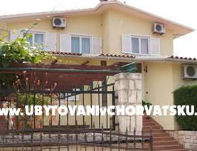 Apartmány Maris 