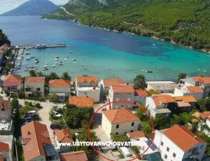 Apartmán i kamp "Žuljana"
