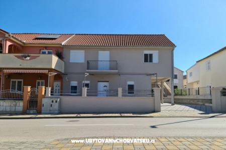 Apartmány Ćelić Biograd Chorvatsko