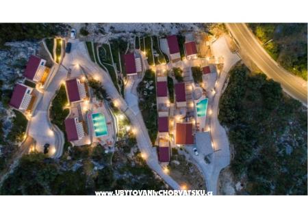 Autokemp Grot  Gradac – Podaca Chorvatsko
