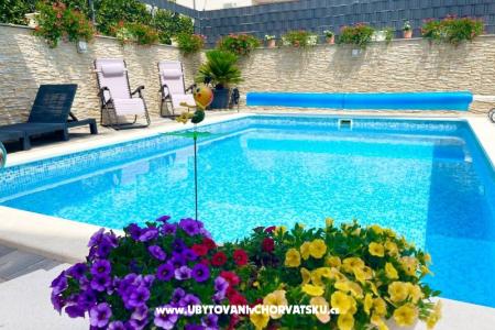 Villa Isabella Marina – Trogir Chorvatsko