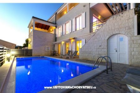 Apartmány Ivan i Ian  Omiš Chorvatsko