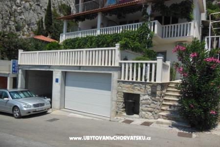 Petar apartmani Omis Omiš Chorvatsko