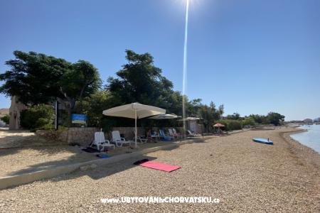 Apartmány FRANE ostrov Pag Chorvatsko