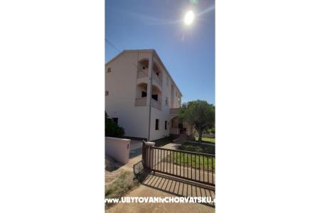 Apartmány Lili ostrov Pag Chorvatsko