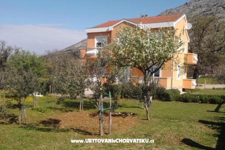 Apartmány Mirjana*** Starigrad Paklenica Chorvatsko