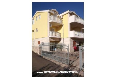 Apartmány Vinko Banovac  Primošten Chorvatsko