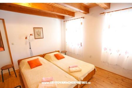 Štinjan apartmani Elda Pula Chorvatsko