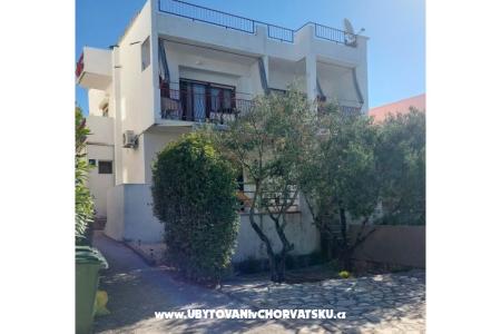 Apartmány Cheline Rogoznica Chorvatsko