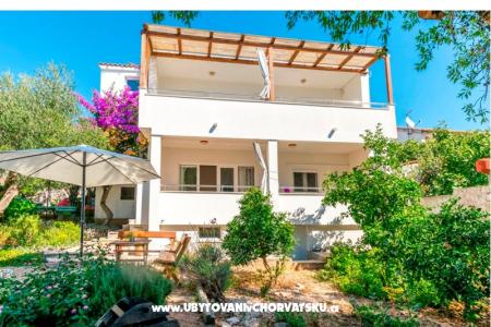 Apartmány Venci Rogoznica Chorvatsko