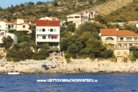 Apartmány Angie -10 metara od mora Rogoznica Chorvatsko