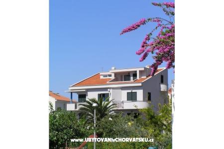 Apartmány Zdenka Čobrnić Tučepi Chorvatsko