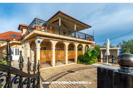 Dům k odpočinku  *** ostrov Ugljan Chorvatsko