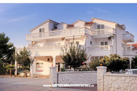 Apartmány Maleš Vodice Chorvatsko