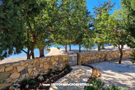 Apartmány Tena,  prvi red do mora Zadar Chorvatsko
